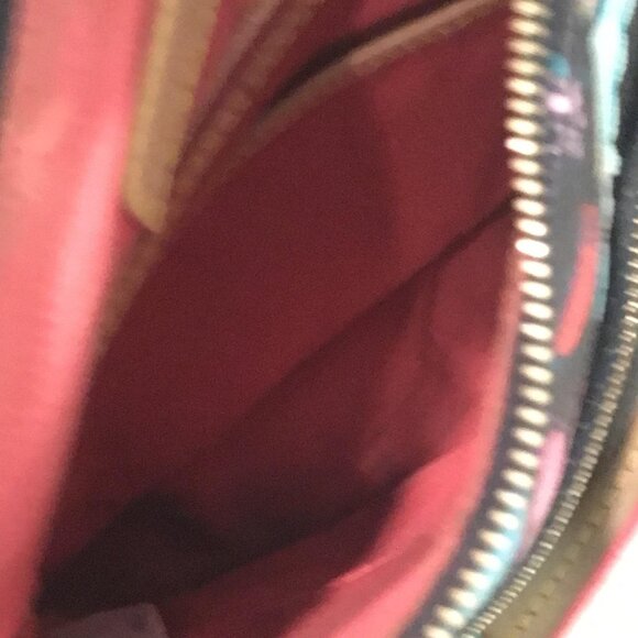 Disney Dooney & Bourke Crossbody Alice in Wonderland 65th Anniversary Teatime - Picture 6 of 15